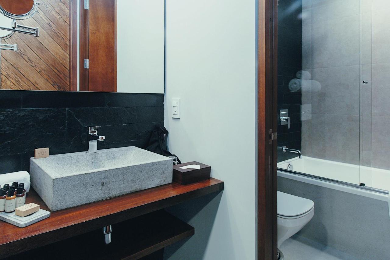 Atix Hotel